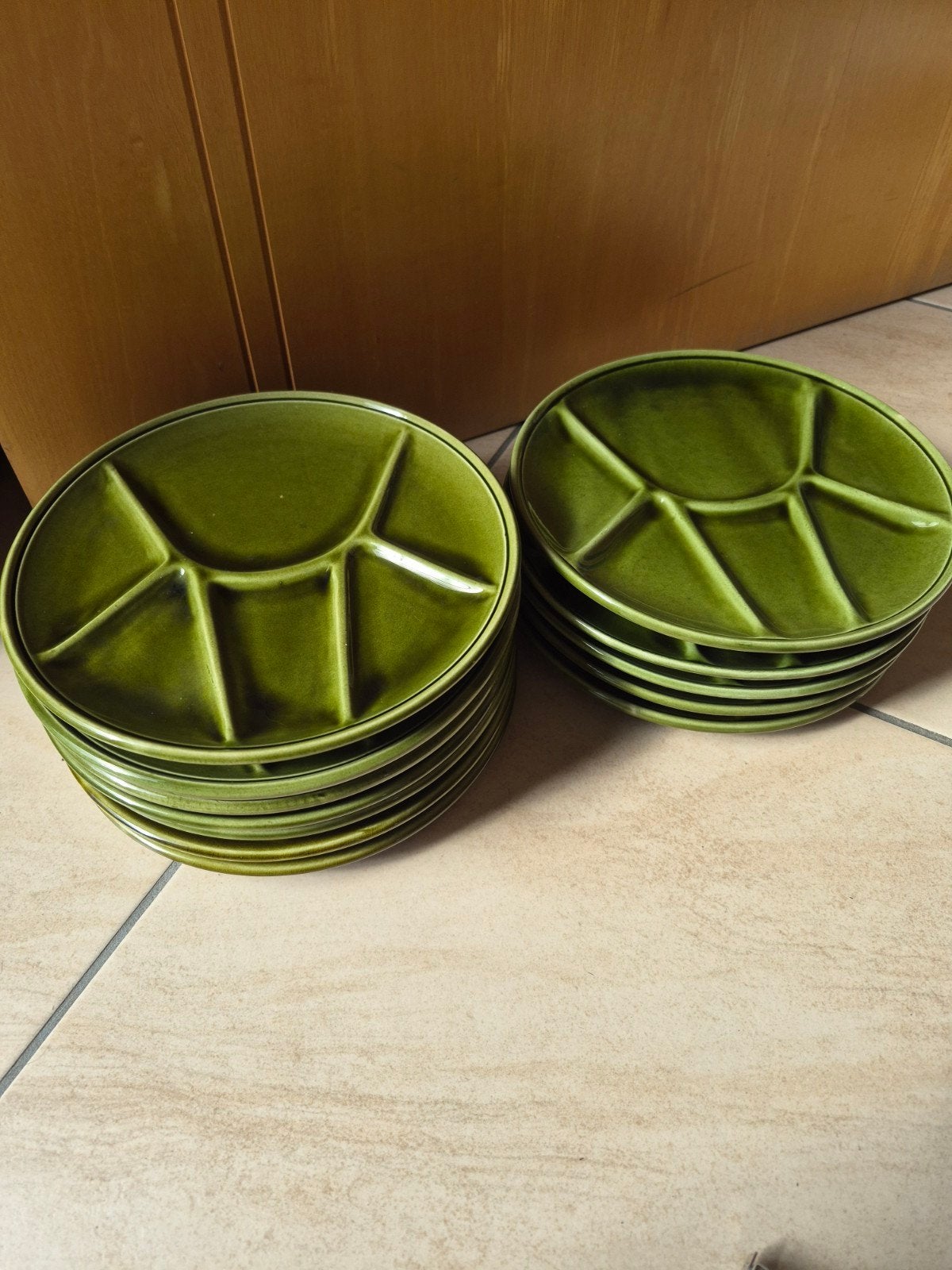 12 vintage fondueborden met groene compartimenten uit de jar, Ophalen, Keramiek, Vintage