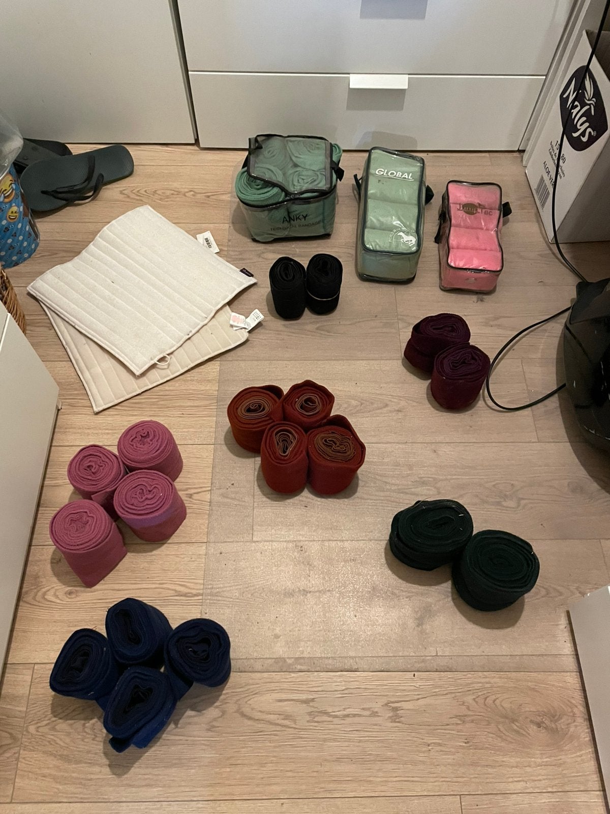 Bandages, Anky, Bandages, Ophalen of Verzenden, Zo goed als nieuw