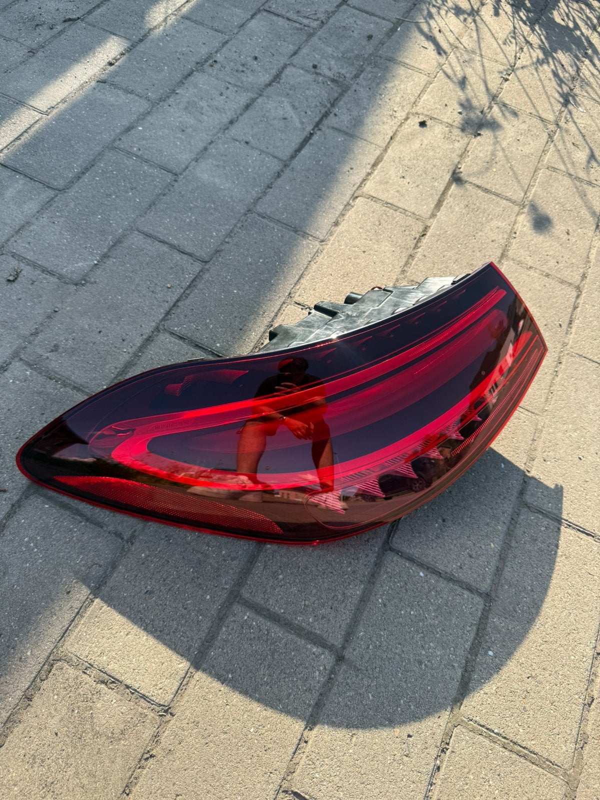 OEM Left Driver side LED Tailight / Mercedes-Benz, Ophalen of Verzenden, Nieuw, Mercedes-Benz