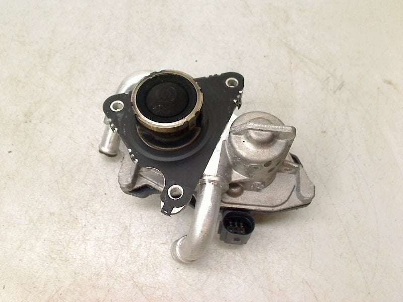 VANNE EGR Audi A3 Limousine (8VS / 8VM) (04l129766c), Valeo, Audi, Utilisé, 100, rue de Courcelles
75017  Paris, FR