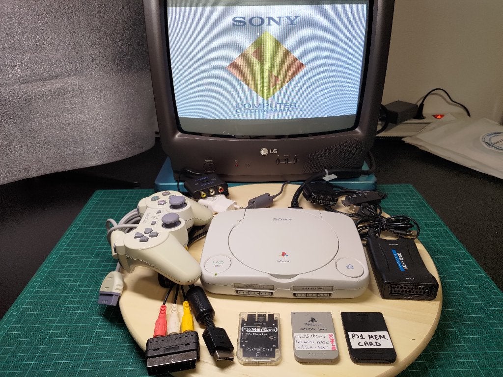 PlayStation 1 (PS1) SCPH-102, Games en Spelcomputers, Ophalen, Gebruikt, Met 1 controller, Met geheugenkaart
