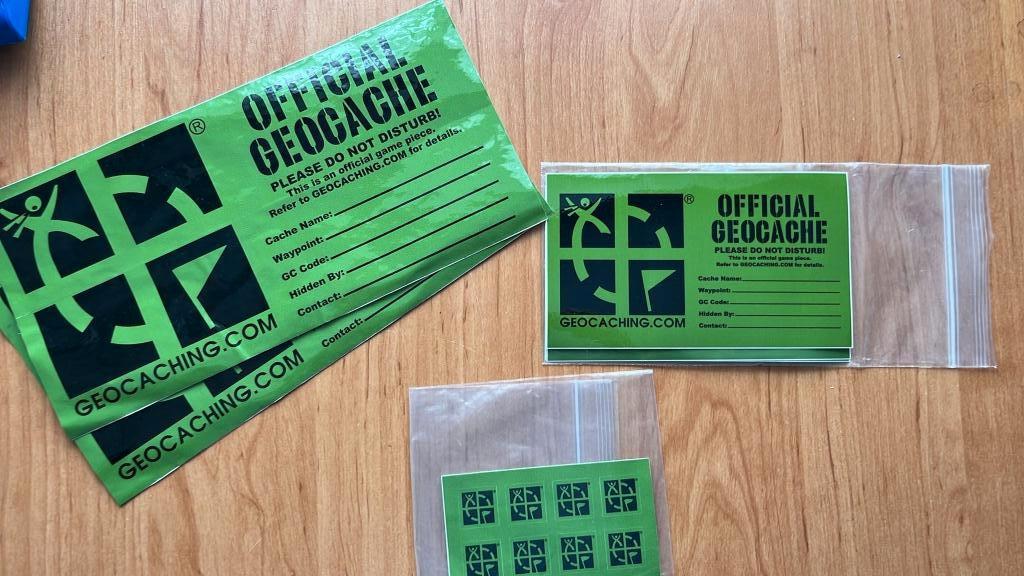 Officiele Geocaching container stickers, Sport en Fitness, Ophalen of Verzenden, Nieuw, Overige typen