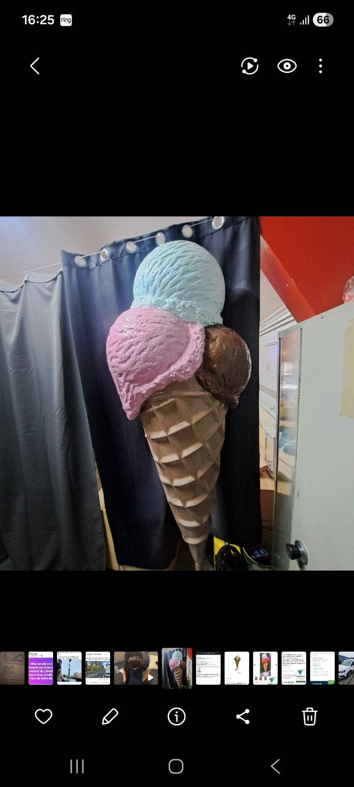 Cornet glace 2 mètres, Enlèvement