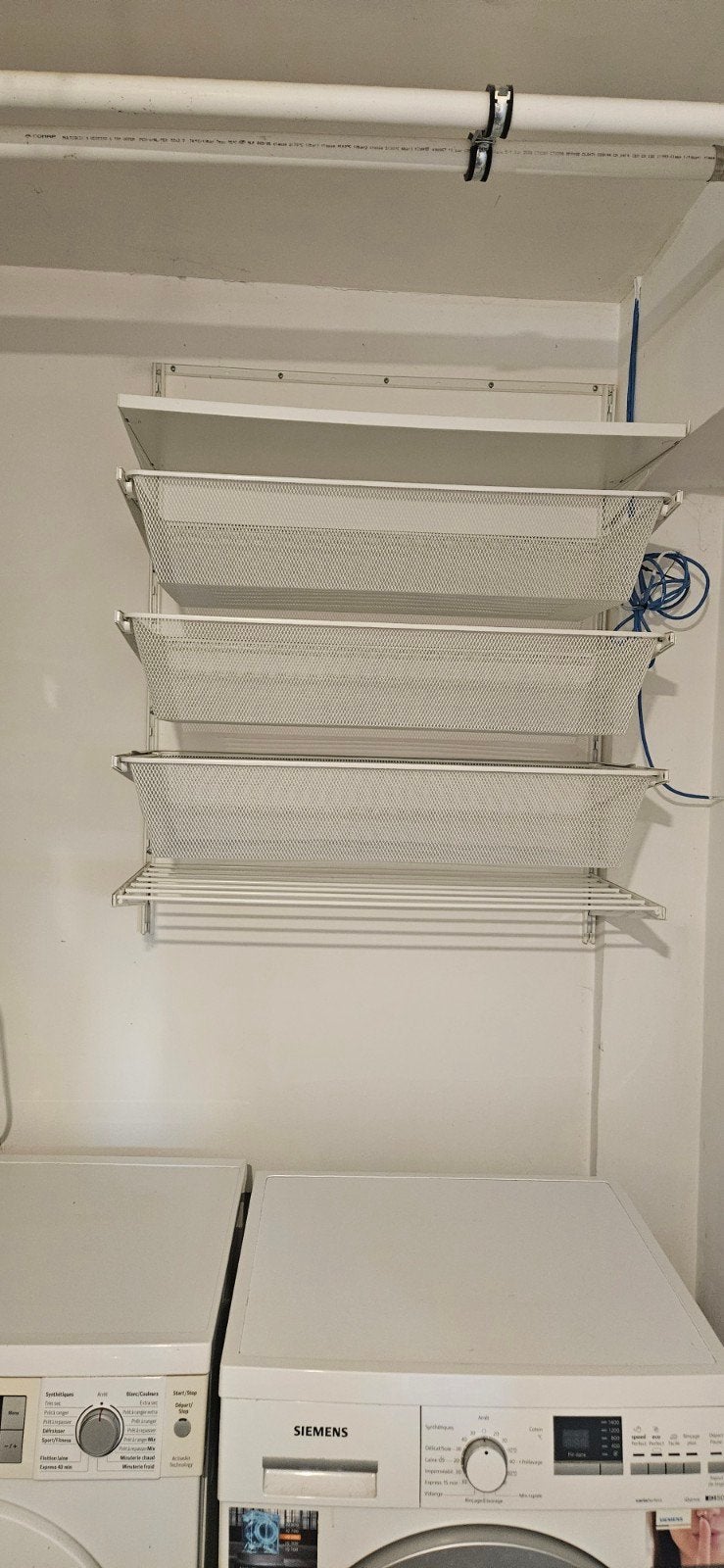 Etagere Boaxel, Enlèvement