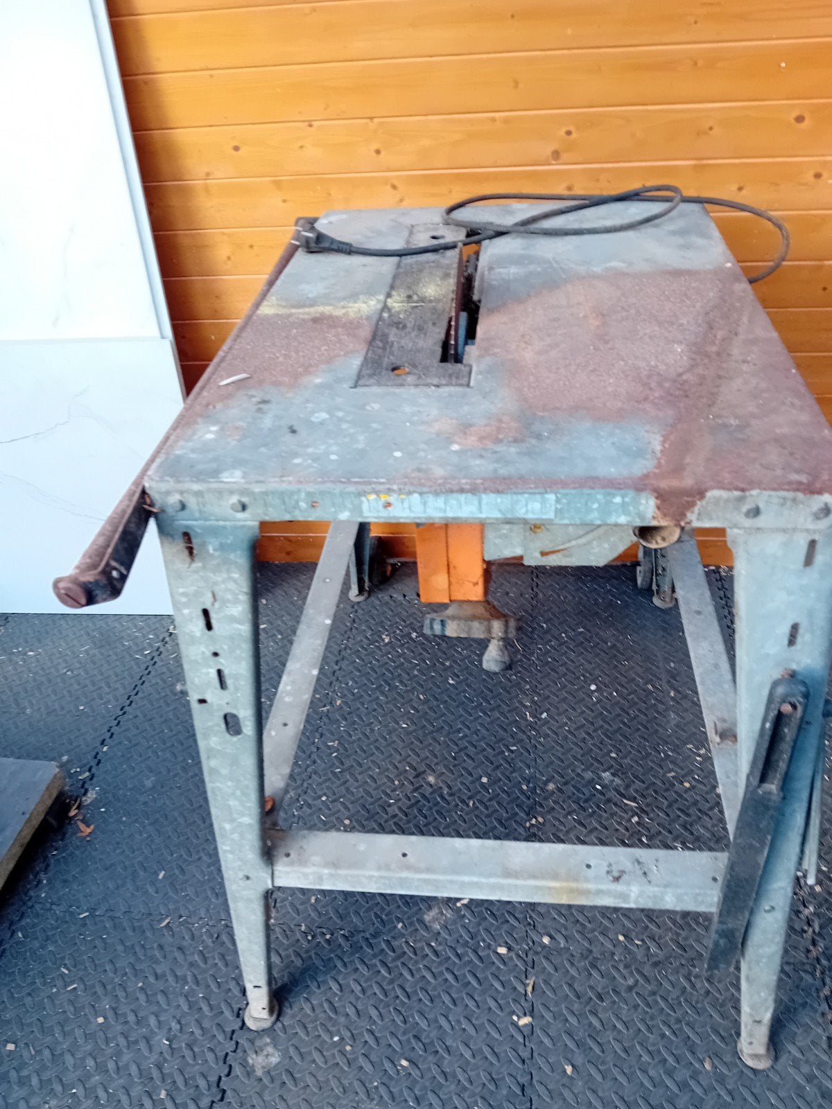 zaagtafel, Ophalen