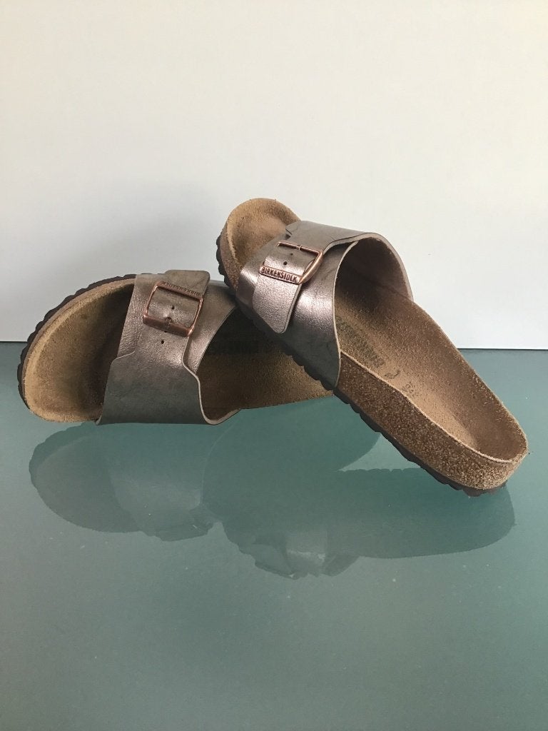 Birkenstock Catalina brons 42 slippers | Gratis verzenden, Kleding | Dames, Schoenen, Slippers, Overige kleuren, Verzenden, Nieuw