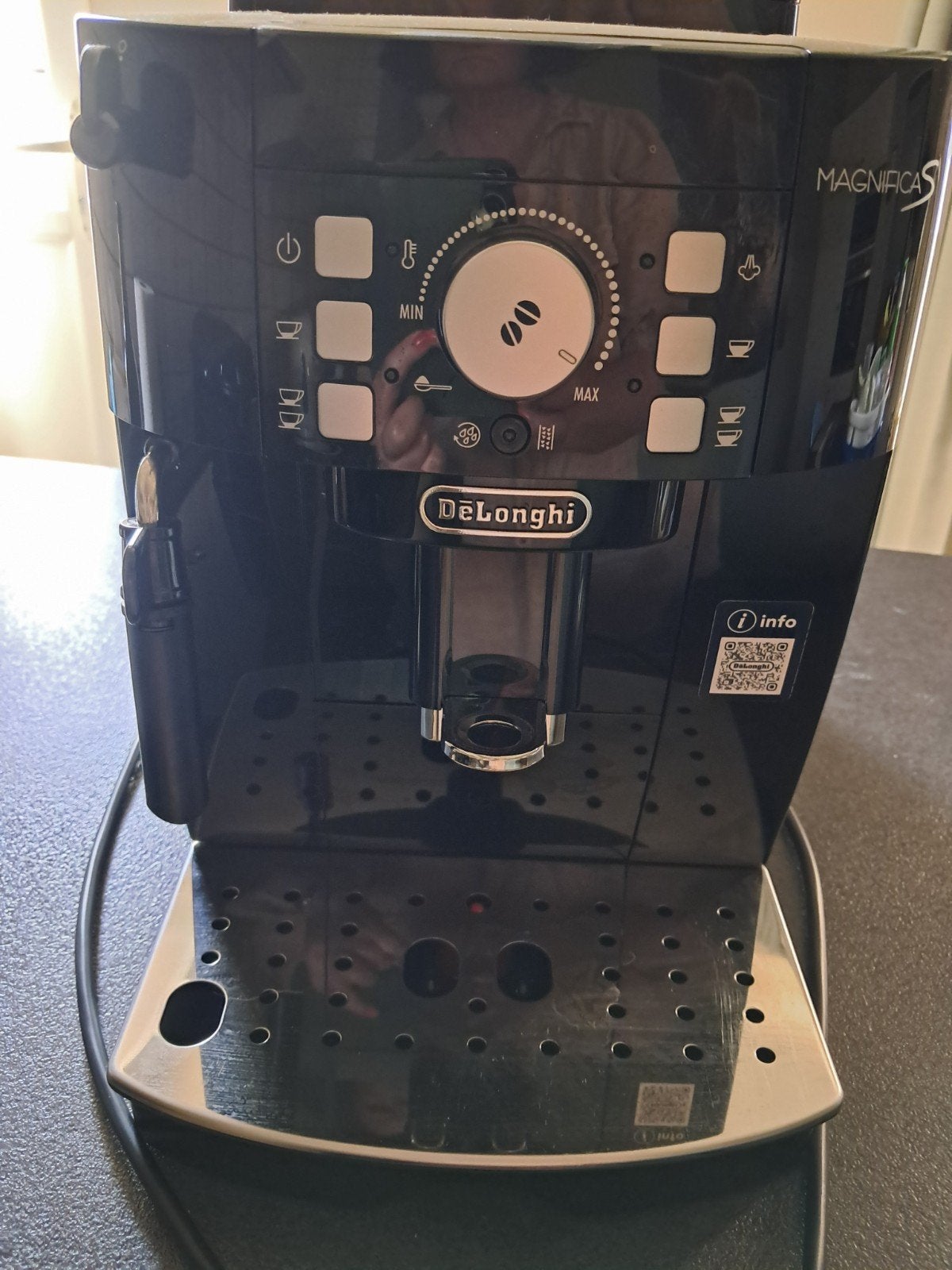 DeLonghi Magnifica S Volautomatische Koffiemachine, Réservoir d'eau amovible, Enlèvement ou Envoi, Cafetière, Café moulu