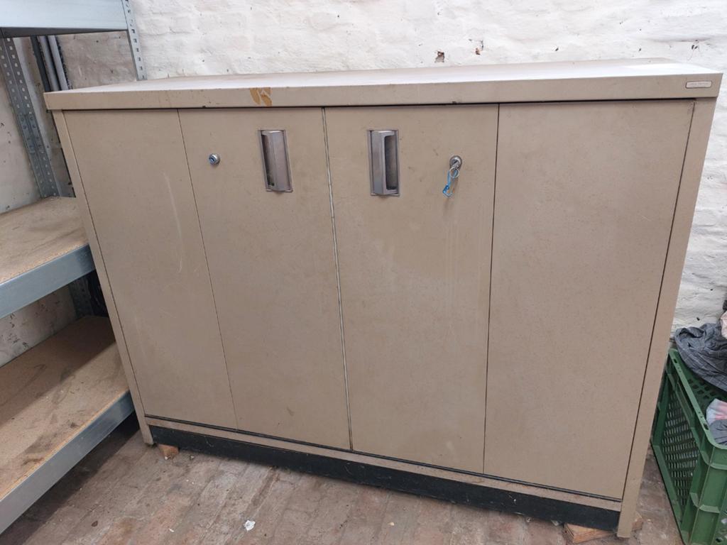 armoire métallique l ACIOR (Trooz Belgique), Enlèvement