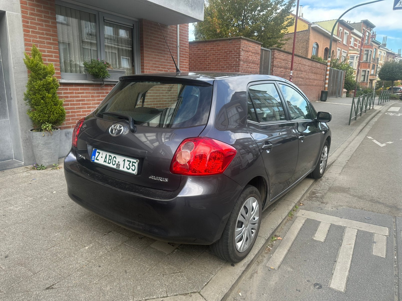 Toyota auris 1.4D4D 48dkm automaat 0485905657, Argent ou Gris, Achat, Vitres électriques, Entreprise