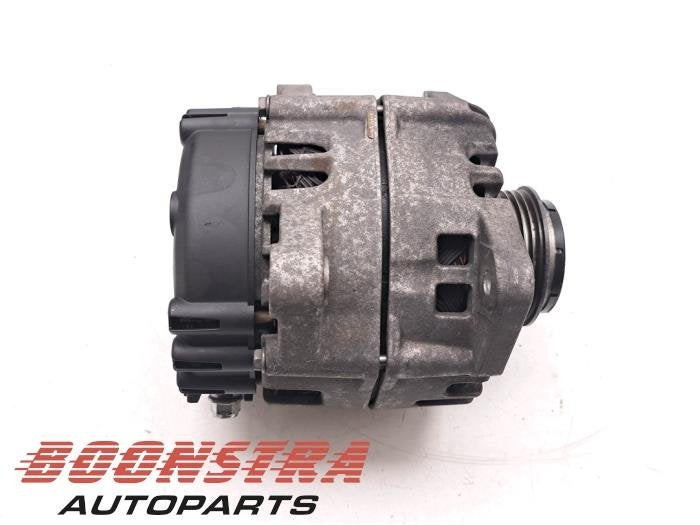 Dynamo d'un Mercedes C-Klasse, 3 mois de garantie, Utilisé, -, -