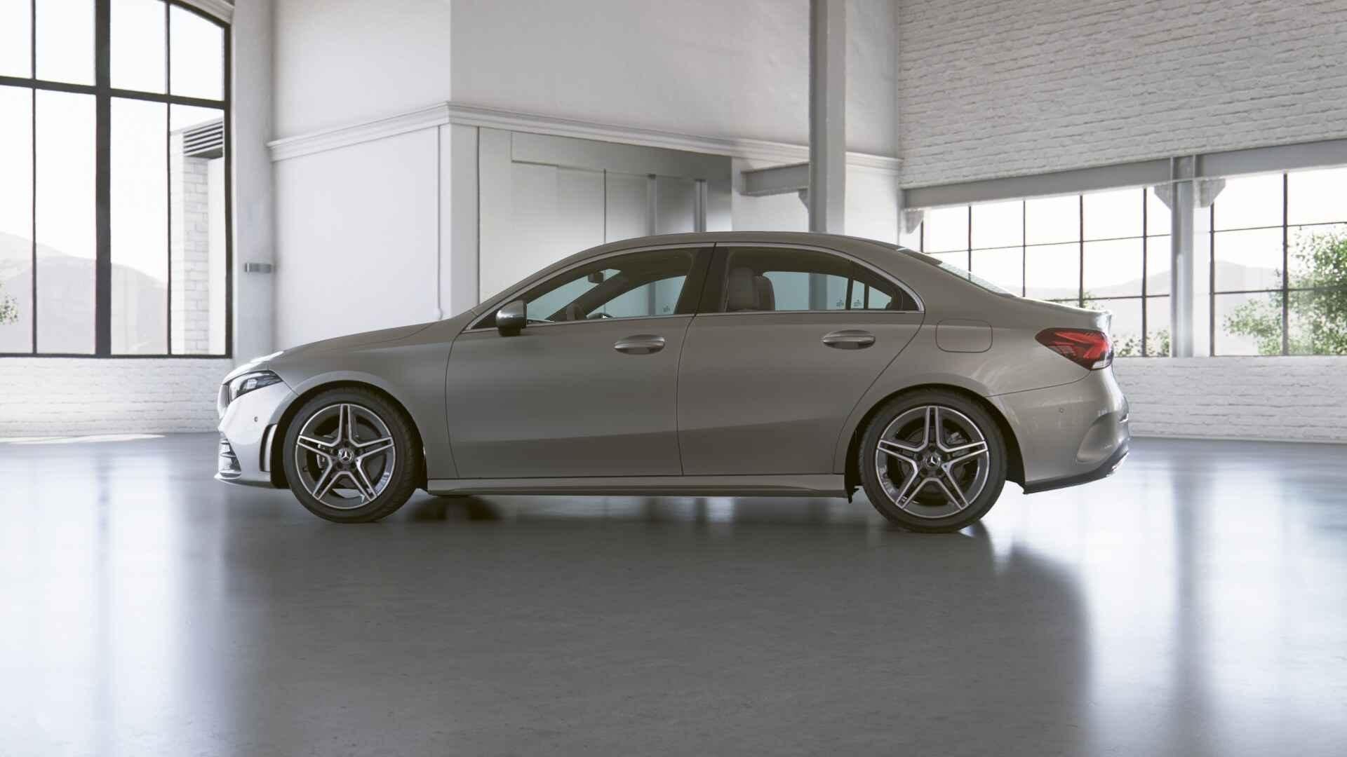 Mercedes-Benz A-Klasse 180 Berline AMG Line (automatique), 100 kW, 4 portes, Entreprise, Entretenue par le concessionnaire