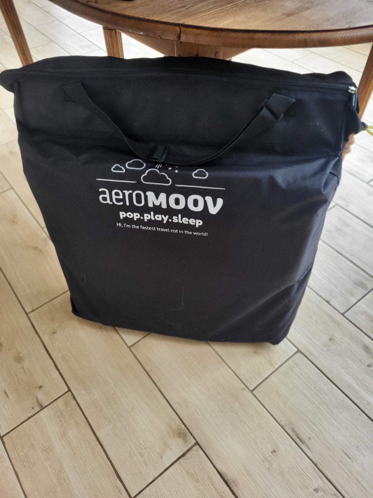Lit de voyage Aeromoov, Lit