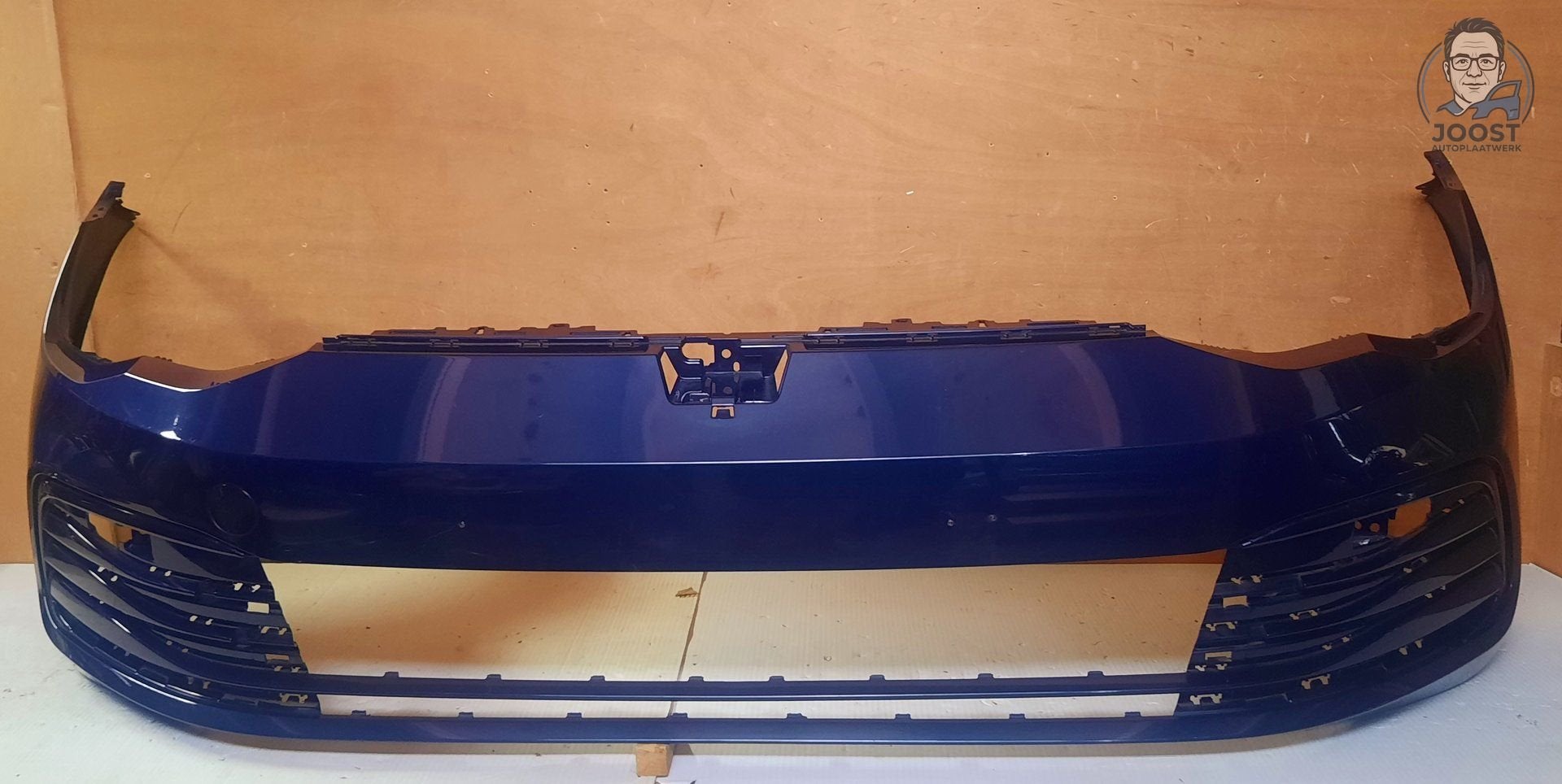 Voorbumper orgineel VW Golf VIII vanaf 2019 2xPDC 5H0807221H, Origine de la pièce connue, Utilisé, -Volkswagen AG, Avant