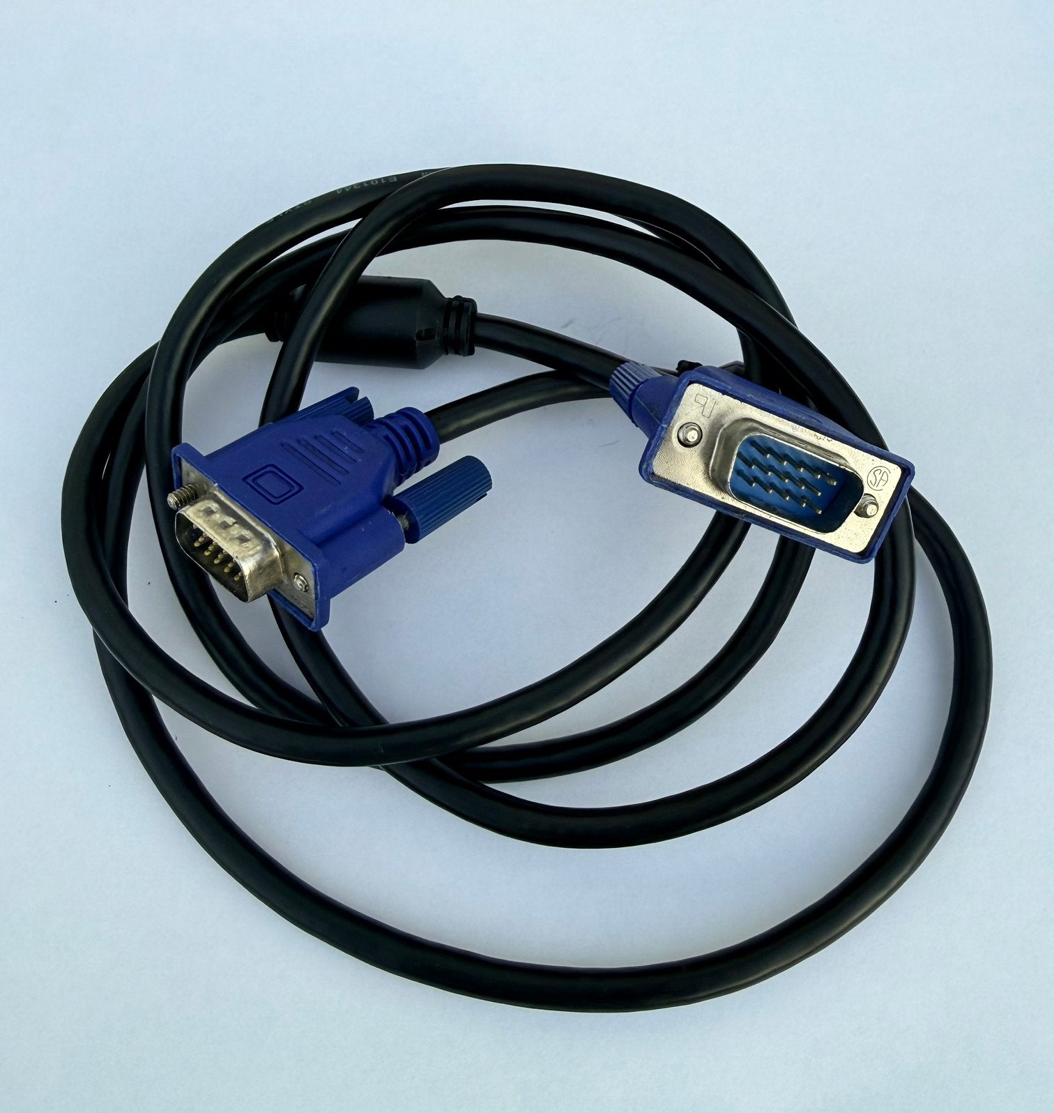 Câble de moniteur Câble d'écran VGA (bleu), Informatique & Logiciels, Enlèvement ou Envoi, Comme neuf