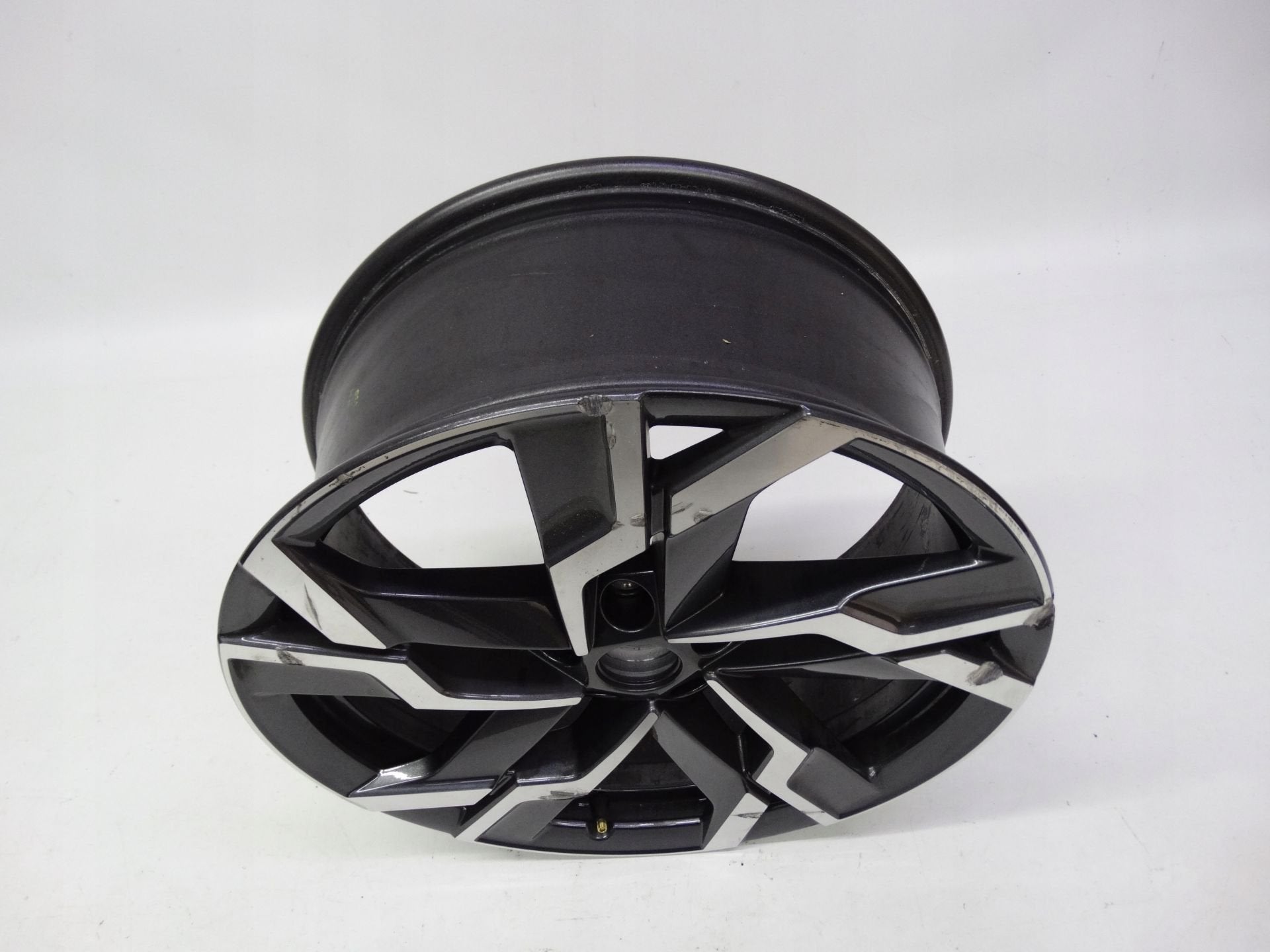 Pi ces d tach es pour Skoda Karoq 57A601025AF, Autos : Pièces & Accessoires, Infoline@skoda-auto.cz, Tr. Vaclava Klementa 869
293 01  Mlada Boleslav, CZ
