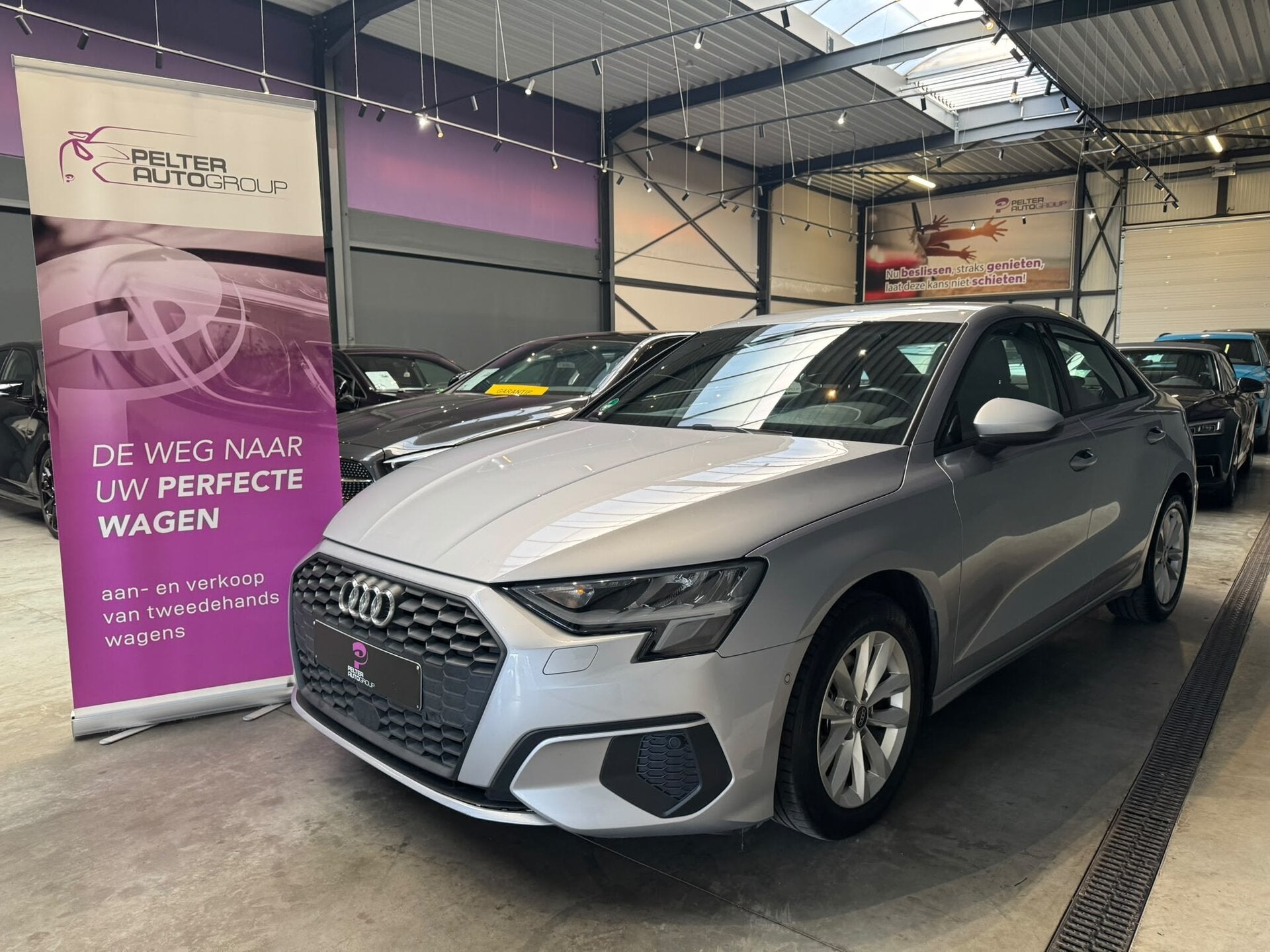 Audi A3 Berline 30TFSI S-Tronic GPS Camera Virtual Cockpit, Auto's, 0 min, 0 kg, Zwart, Bedrijf