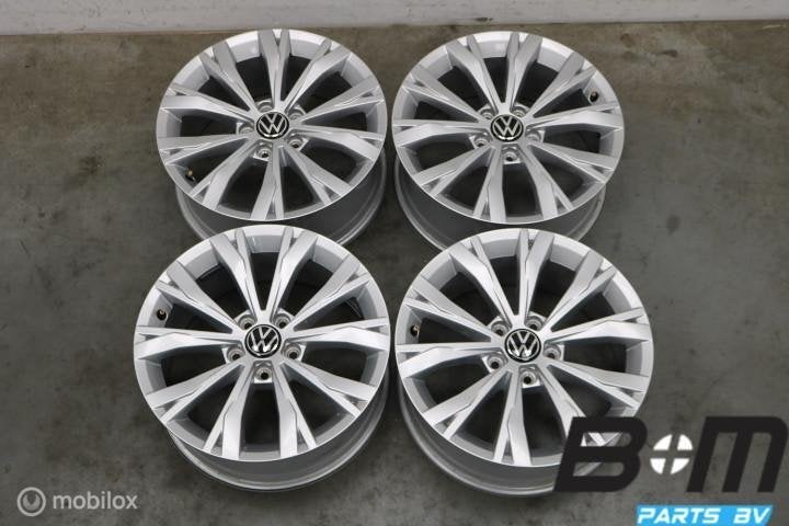 ORIGINEEL! 17 inch velgen Audi VW Tiguan 5NA! 5NA601025, Gebruikt, Velg(en), 17 inch, Personenwagen
