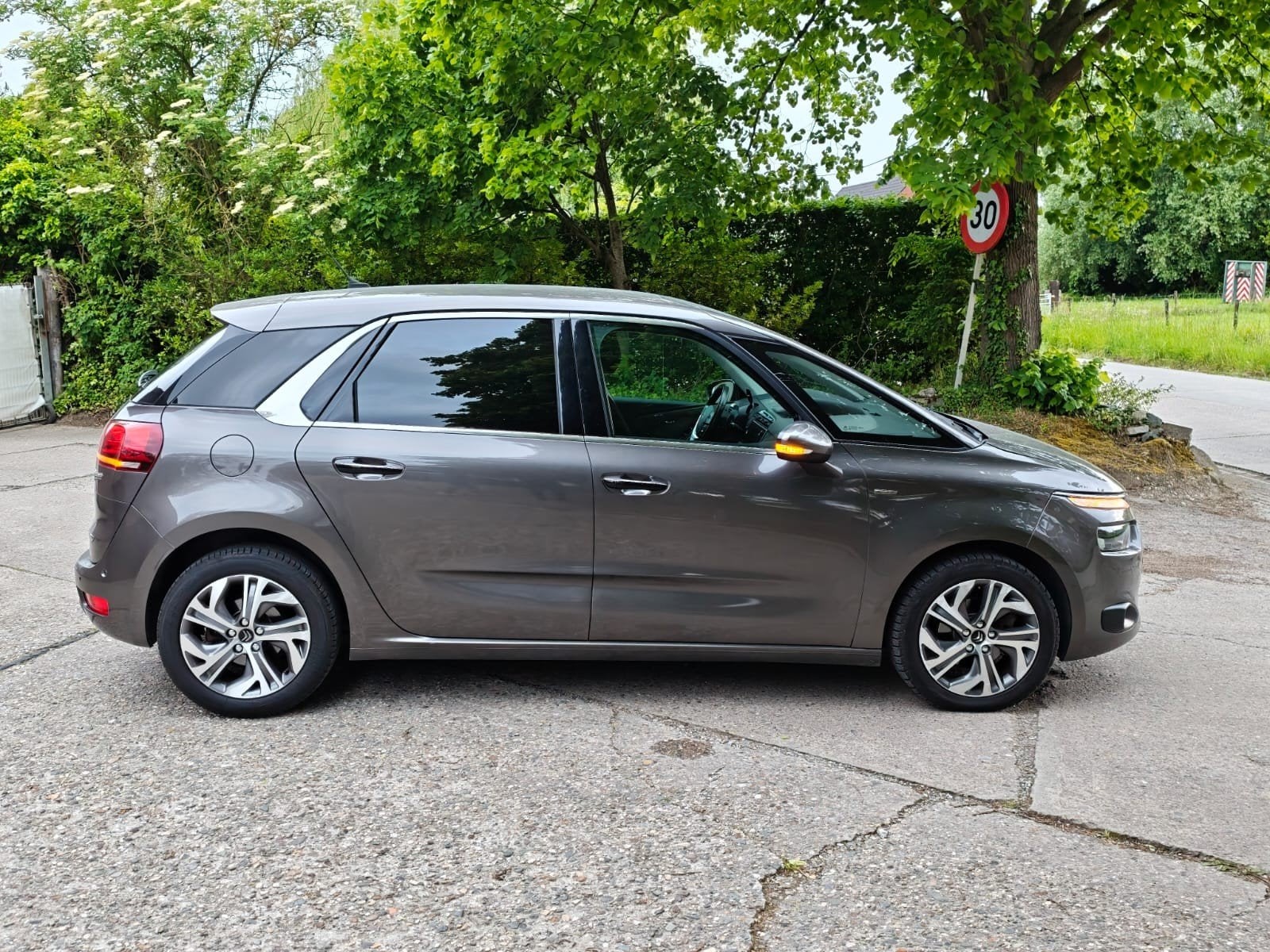 Citroën C4 Picasso Exclusive 1.6 HDi Automatique Full Optie, Autos, Euro 6, Entreprise, Noir, 5 portes