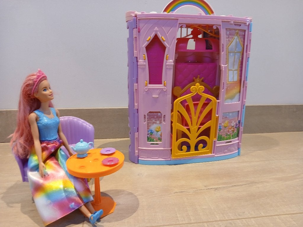 Kasteel barbie dreamtopia, Ophalen, Zo goed als nieuw, Poppenhuis