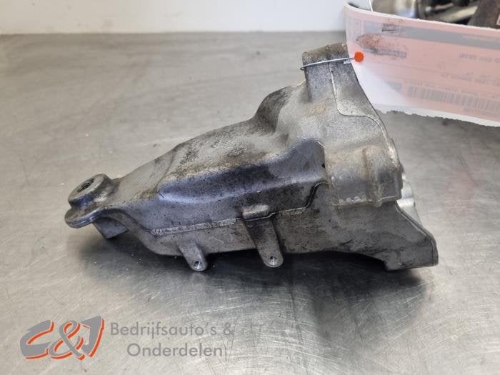 Support moteur d'un Mercedes Vito, 3 mois de garantie, Utilisé, -, -