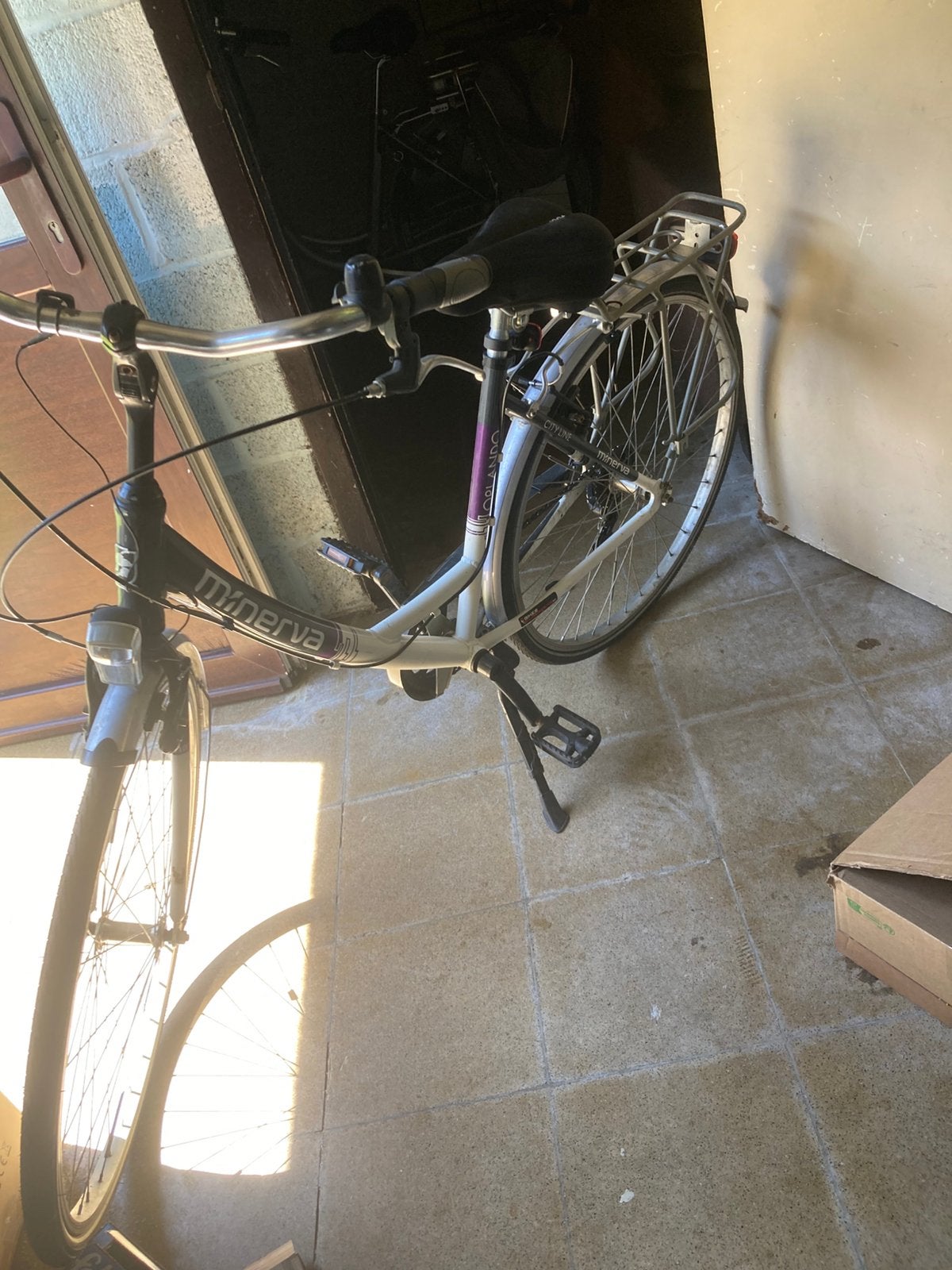 Meisjes fiets, Ophalen
