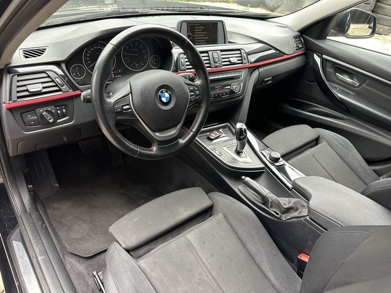 BMW Série 3, Auto's, Gebruikt, 136 pk, Zwart, Bedrijf
