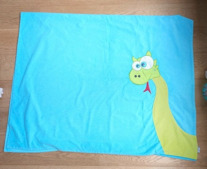 chambre d'enf - Couverture / couette réversible bleue dragon, Enlèvement, Comme neuf