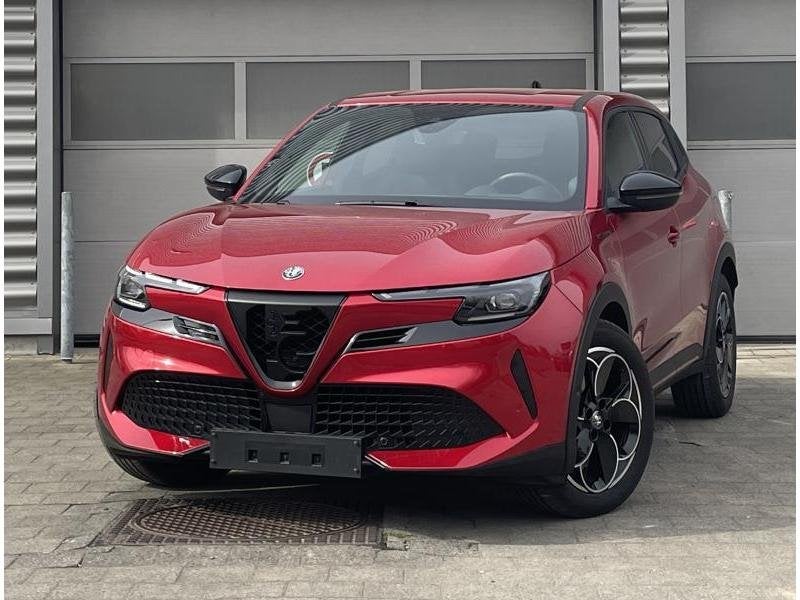 Alfa Romeo Junior Speciale, Auto's, Alfa Romeo, Junior, Adaptive Cruise Control, Airbags, Airconditioning, Alarm, Bluetooth, Boordcomputer