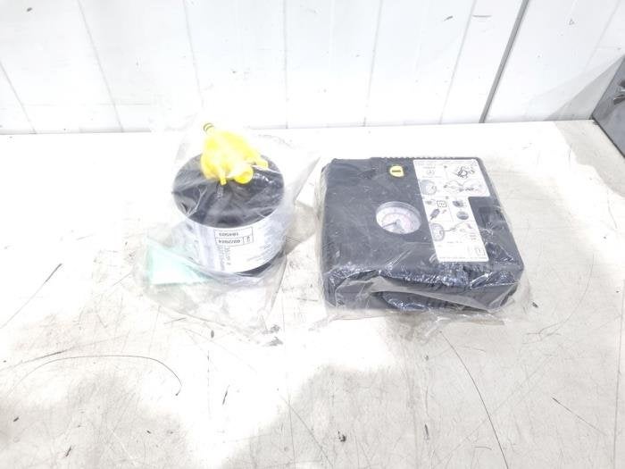 Kit de réparation pneus d'un Mercedes A-Klasse, 3 mois de garantie, Utilisé, -, -