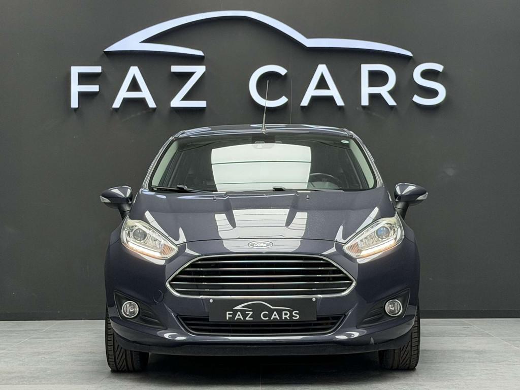 Ford Fiesta * Réservé *, Cuir, Achat, Entreprise, Boîte manuelle