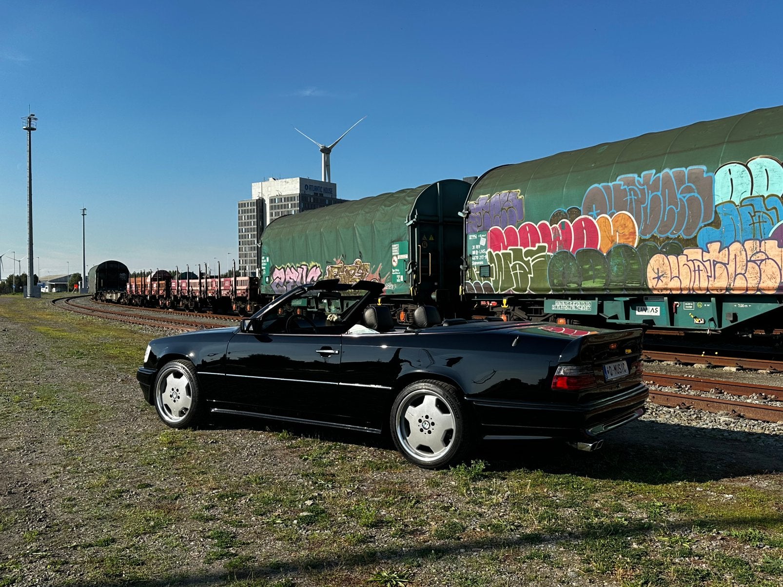 Mercedes w124 cabrio e220 e36 AMG, Cuir, Achat, 110 kW, Cabriolet