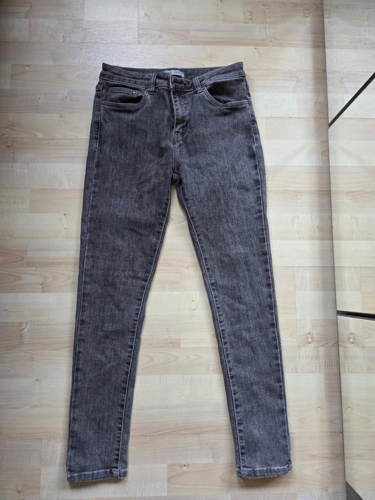 Knappe grijze jeans maat 40/ large Toxik3 dames nieuw, Nieuw, Ophalen of Verzenden, W30 - W32 (confectie 38/40), Grijs