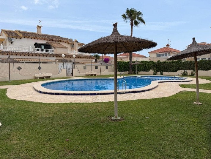 Halfvrijstaande villa in Playa Flamenca, Immo, Spanje, 65 m², Woonhuis, 3 kamers