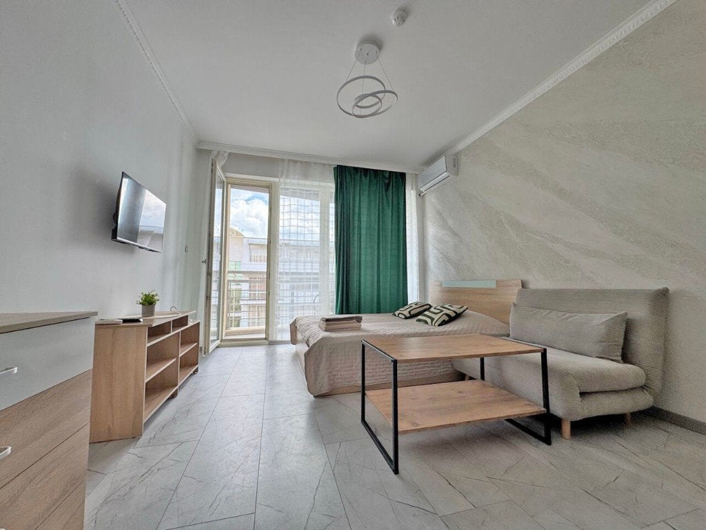 Gemeubileerde studio met balkon | Sorrento Sole Mare, Immo, Bulgaria, Overig Europa, Stad, 1 kamers