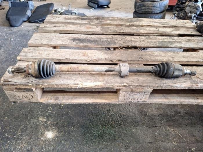 Arbre de transmission avant droit d'un Suzuki Alto, -, 3 mois de garantie, Utilisé, -