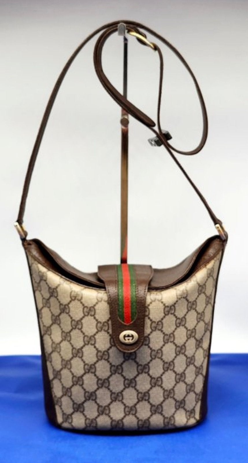 Gucci GG Supreme/ sac bandoulière / schoudertas, Bijoux, Sacs & Beauté, Sacs | Sacs Femme, Comme neuf, Beige, Enlèvement ou Envoi
