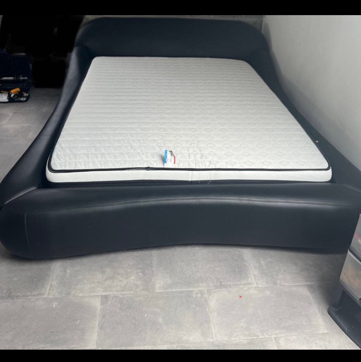 Lit + matelas, Maison & Meubles, Comme neuf, Enlèvement, 200 cm, Deux personnes