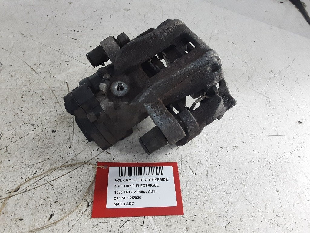 REMKLAUW LINKS ACHTER Golf VIII (CD1) (5R3615405), Auto-onderdelen, Gebruikt, Volkswagen, Mevr. I. Hauben, Rue de l'Espoir 34 34
4030  GRIVEGNÉE, BE