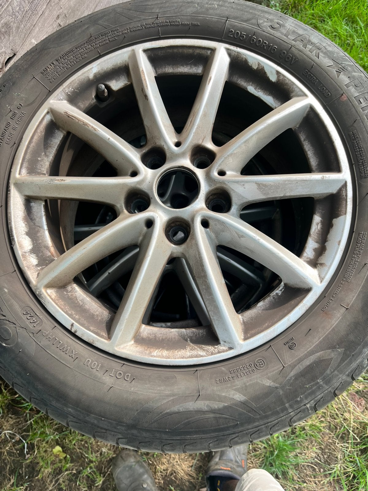 Jeu de 4 jantes alu d'origine BMW avec pneus 205/60R16 —280€, Pneus et Jantes, 4 Saisons, 16 pouces, Véhicule utilitaire