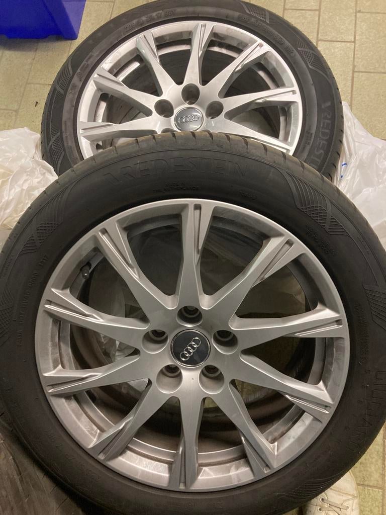 2 Audi 8w0601025c velgen + Vredestein 225/50 R17 zomerband, Ophalen, Banden en Velgen, Nieuw, 17 inch