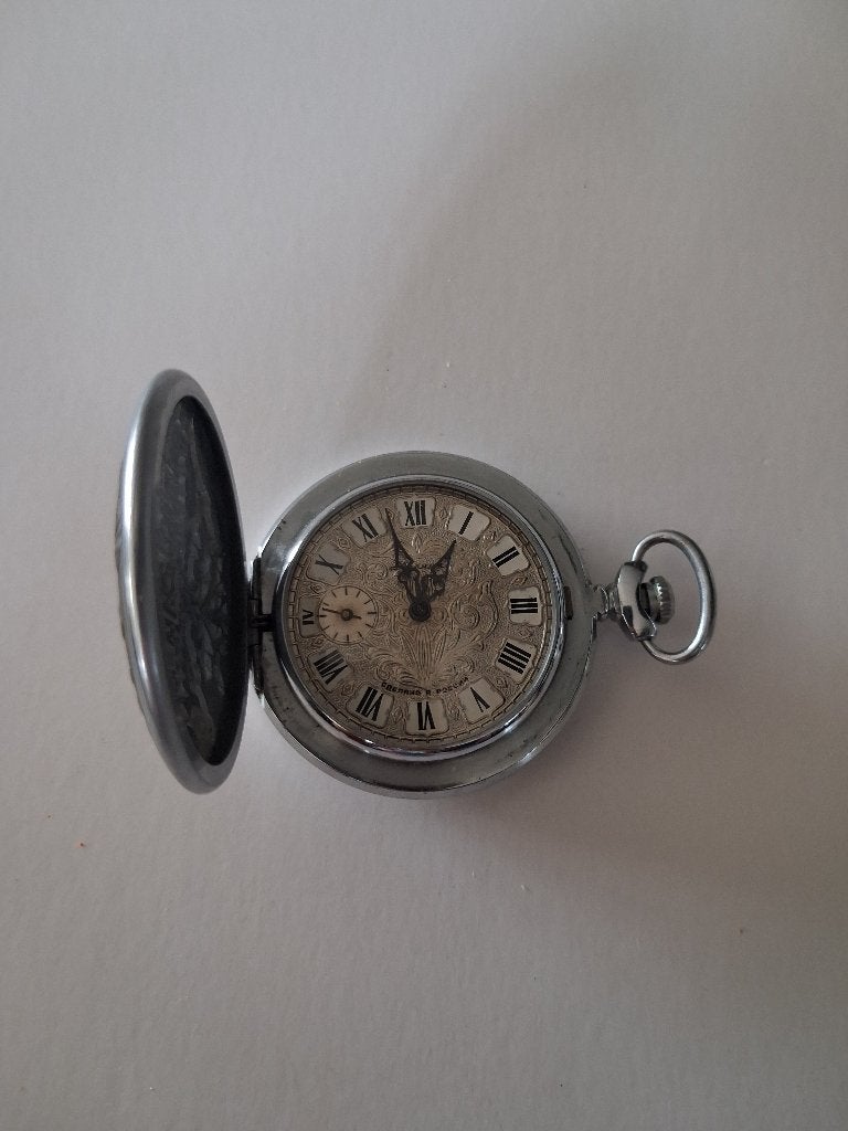 Molnija zakhorloge, Bijoux, Sacs & Beauté, Montres | Anciennes | Antiquités, Enlèvement, Montre de poche