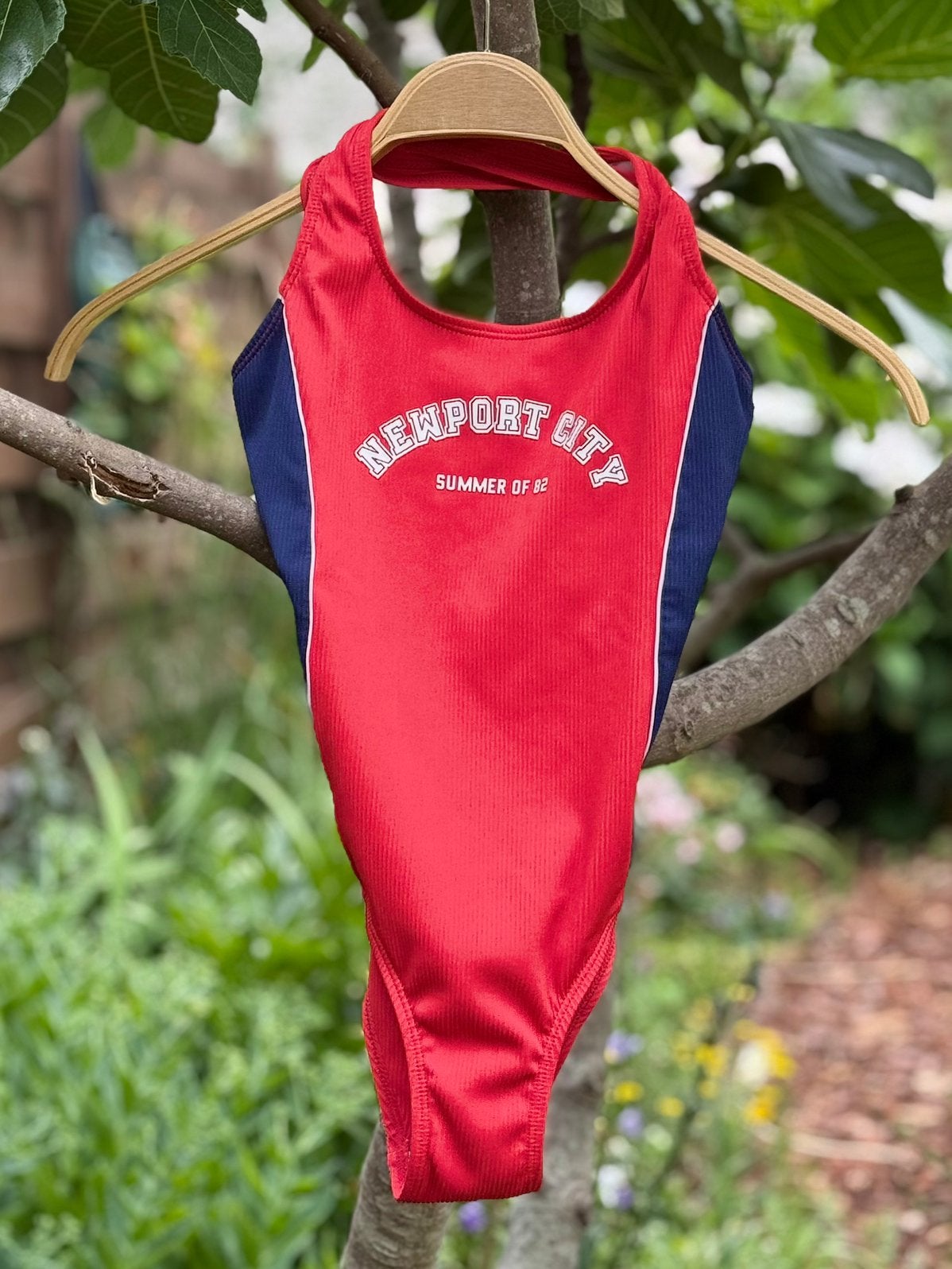 Maillot de bain ZARA pour enfants tailles 11-12 ans (152 cm), Enfants & Bébés, Enlèvement ou Envoi, Comme neuf, Fille, Vêtements de sport ou Maillots de bain