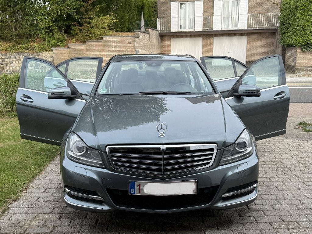 Mercedes C 180 CGI 156ch - W204 FaceLift - 2011, Autos, Achat, 4 portes, Noir, Automatique