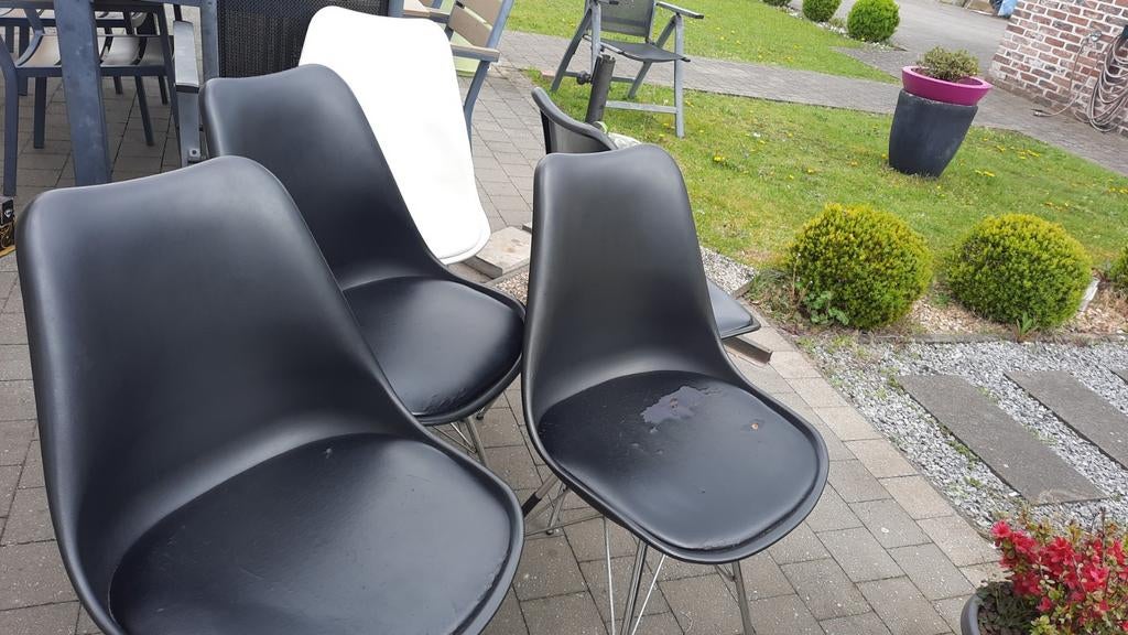 5. Stuk. Stoel moet. Dringend. Weg. Doe bod, Huis en Inrichting, Ophalen