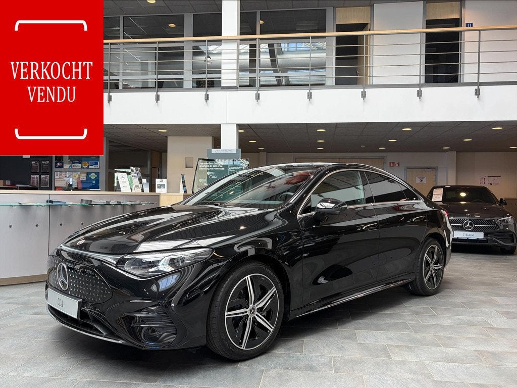 Mercedes-Benz CLA-Klasse CLA 200 AMG Line (automatique), Autos, Neuf, CLA, Achat, 4 portes