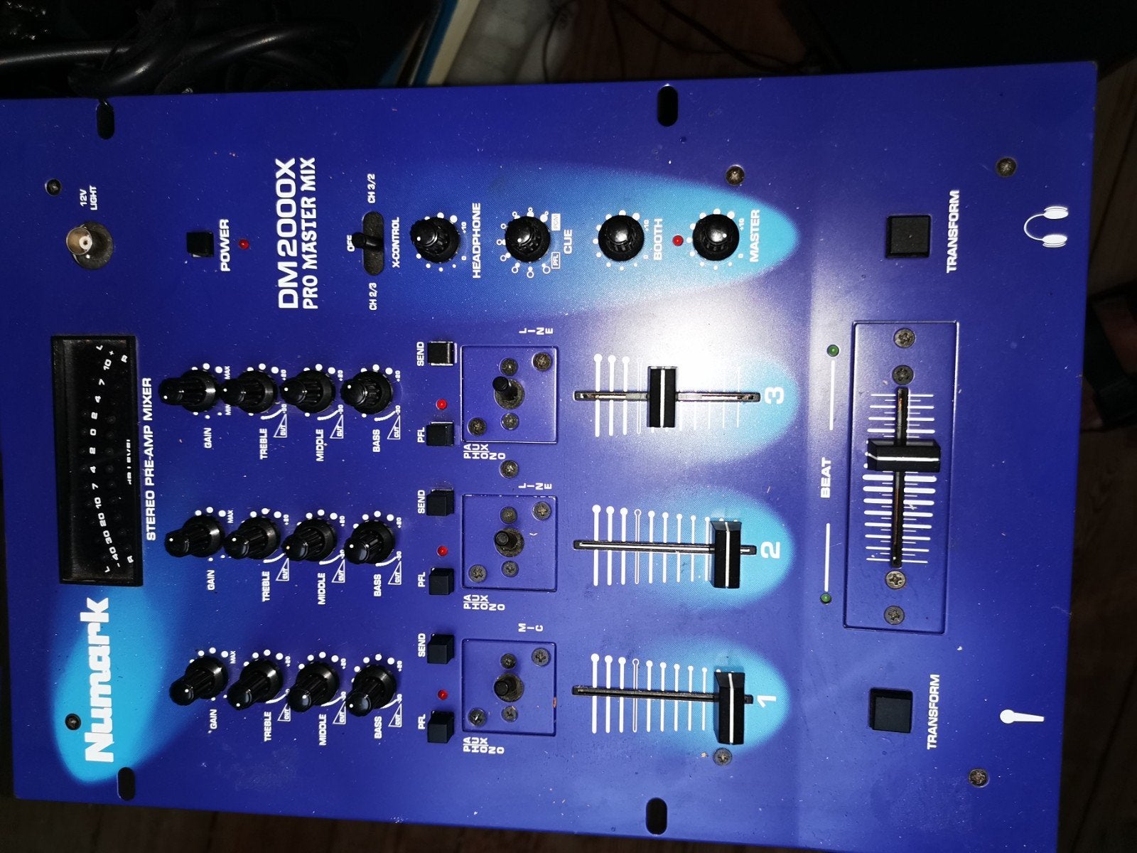 Numark, Musique & Instruments, Tables de mixage, Enlèvement