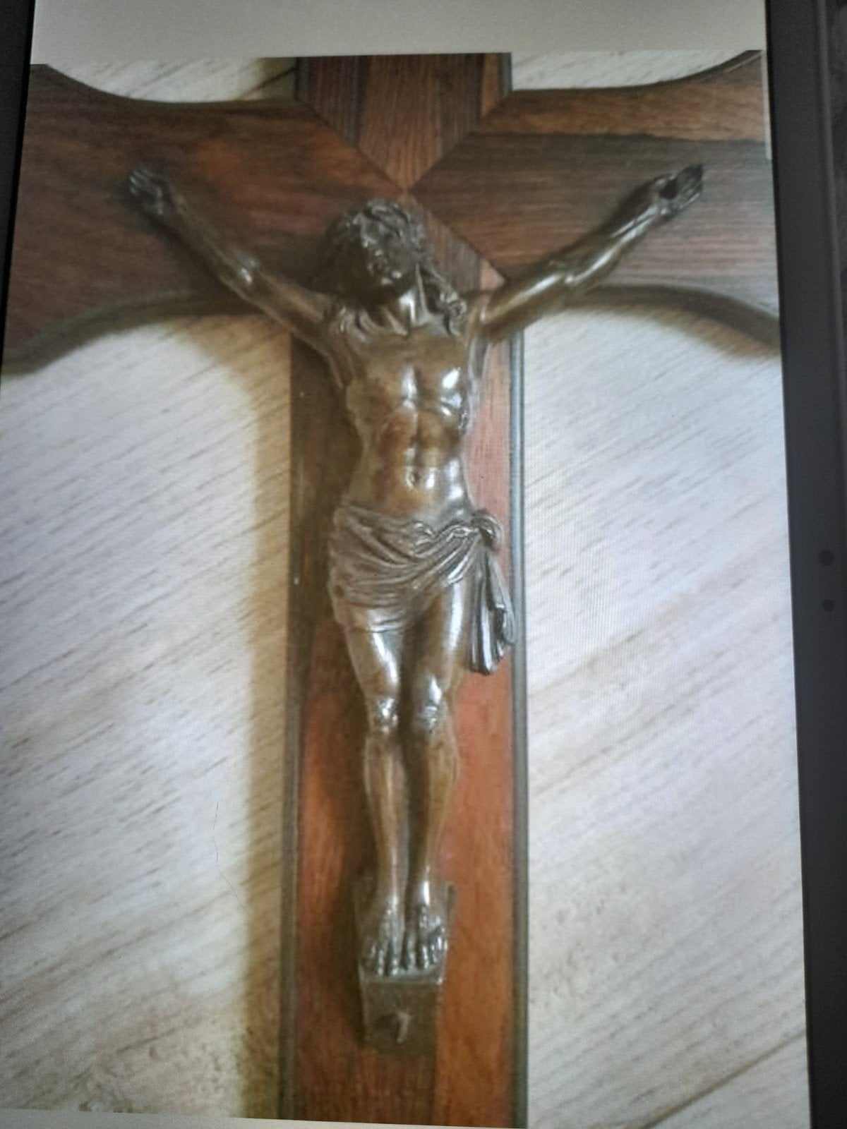 Grande croix en bois de qualité avec beau Christ en cuivre, Enlèvement ou Envoi