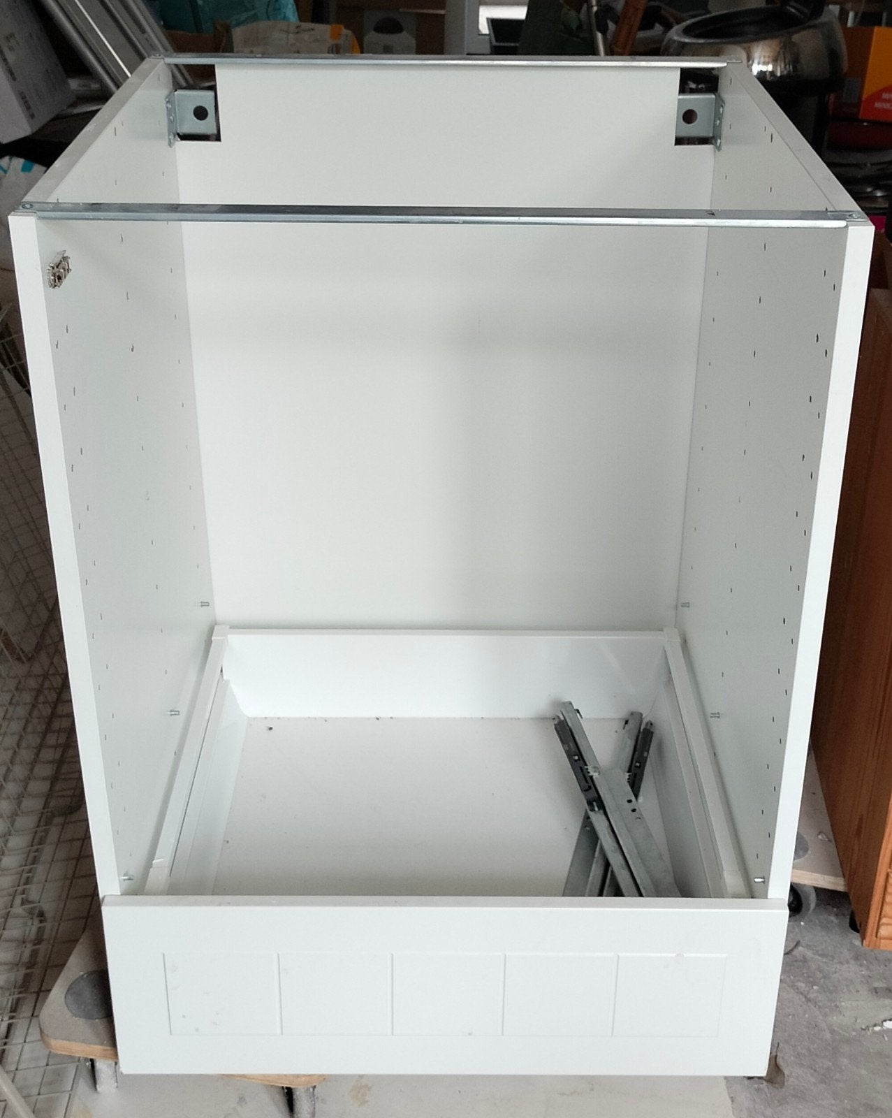 metod Ikea onderkast met komplement schuif, Ophalen