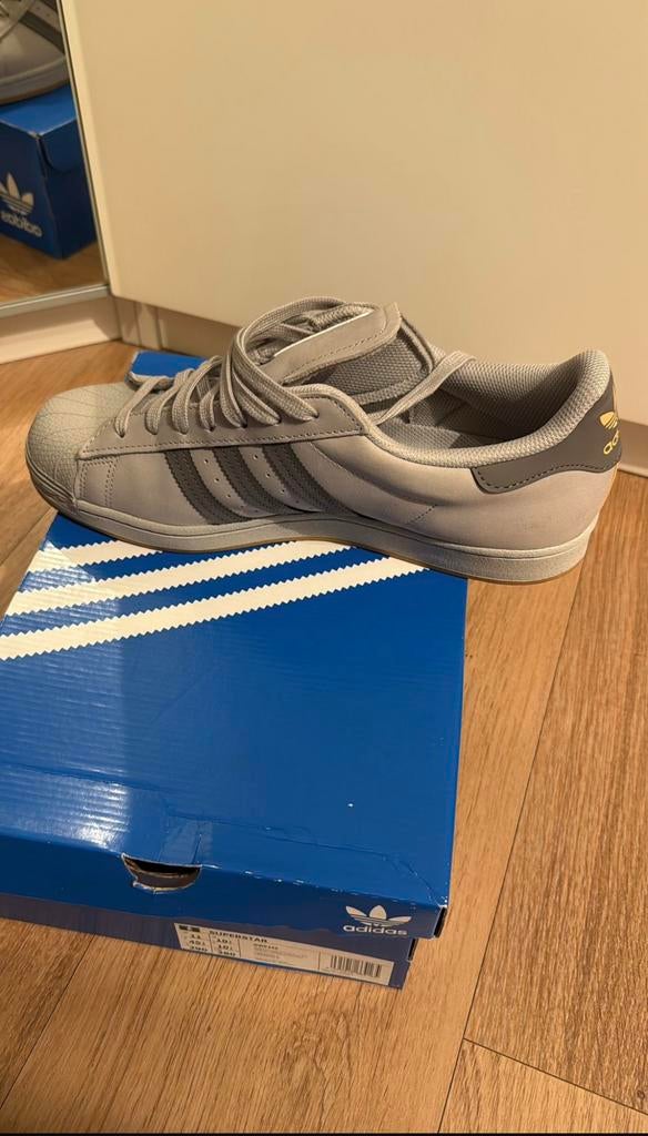 Adidas superstar, Ophalen of Verzenden, Zo goed als nieuw