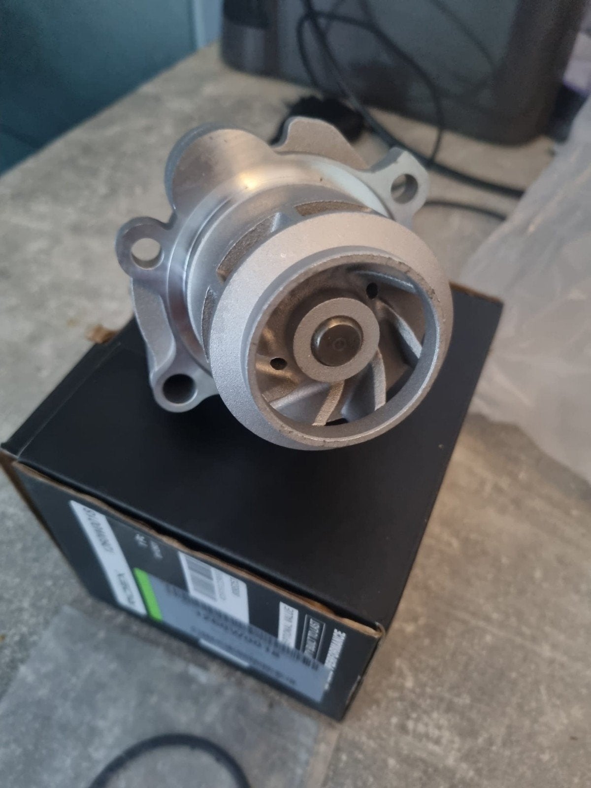 nieuw waterpomp voor diverse merken seat vw skoda bmw etc., Ophalen of Verzenden, BMW